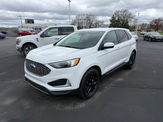 Used 2024 Ford Edge SEL image 1