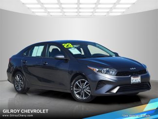Used 2023 Kia Forte LXS image 1