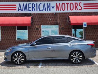 Used 2019 Nissan Altima 2.5 Platinum image 1