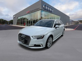 Used 2018 Audi A3 e-tron Premium Plus w/ Technology Package image 1