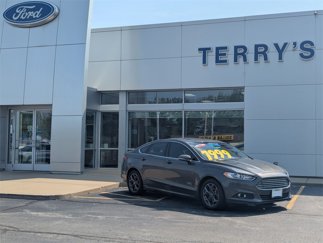 Used 2016 Ford Fusion Energi SE image 1
