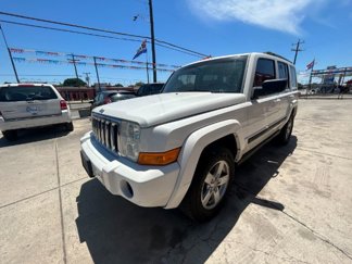 Used 2007 Jeep Commander Sport image 1