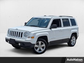 Used 2017 Jeep Patriot Latitude image 1