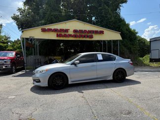 Used 2017 Honda Accord Sport image 1