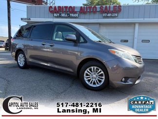 Used 2011 Toyota Sienna XLE image 1