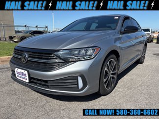 Used 2024 Volkswagen Jetta Sport image 1