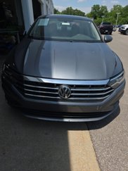 Used 2021 Volkswagen Jetta SE w/ SE Cold Weather Package image 1