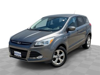 Used 2013 Ford Escape SE w/ Class II Trailer Tow Pkg image 1