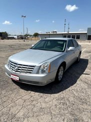 Used 2010 Cadillac DTS image 1