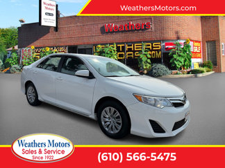 Used 2013 Toyota Camry LE image 1