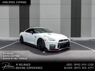 Used 2017 Nissan GT-R NISMO image 1