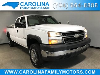Used 2006 Chevrolet Silverado 2500 W/T image 1