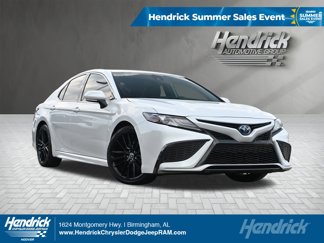 Used 2021 Toyota Camry XSE image 1
