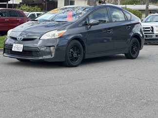 Used 2014 Toyota Prius Five image 1