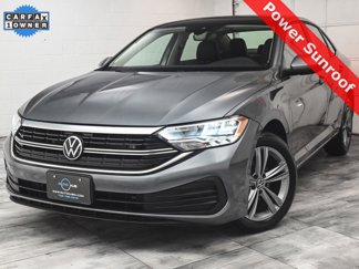 Used 2024 Volkswagen Jetta SE w/ Panoramic Sunroof Package image 1