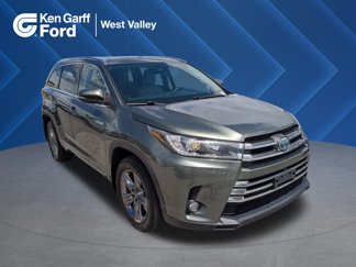 Used 2017 Toyota Highlander Limited image 1