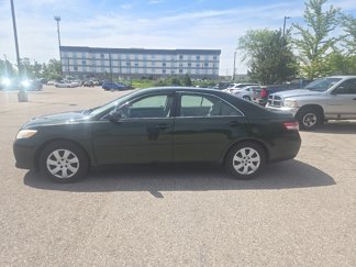 Used 2010 Toyota Camry XLE image 1