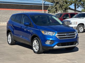 Used 2017 Ford Escape SE image 1