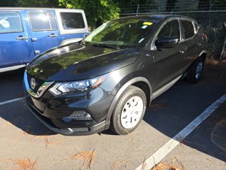 Used 2020 Nissan Rogue Sport S image 1