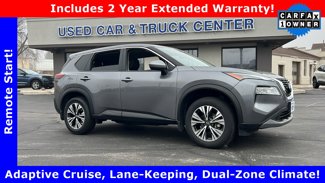 Used 2023 Nissan Rogue SV image 1