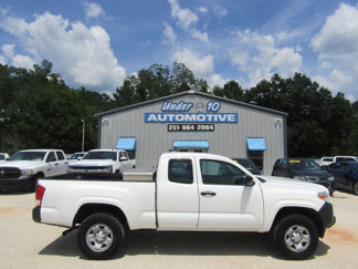 Used 2016 Toyota Tacoma SR image 1