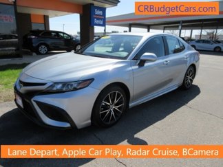 Used 2023 Toyota Camry SE image 1