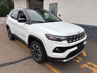 Used 2022 Jeep Compass Limited w/ Sun and Sound Group image 1