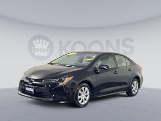 Used 2024 Toyota Corolla LE image 1