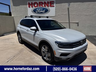Used 2018 Volkswagen Tiguan SEL Premium image 1
