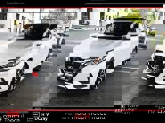 Used 2020 Nissan Sentra SV image 1