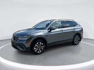 Used 2024 Volkswagen Tiguan S image 1