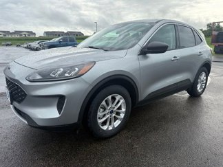 Used 2022 Ford Escape SE w/ Convenience Package image 1