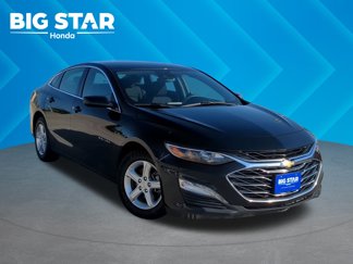 Used 2023 Chevrolet Malibu LT image 1