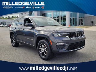New 2025 Jeep Grand Cherokee Limited w/ Trailer Tow Package image 1