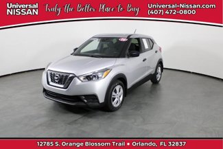 Certified 2020 Nissan Kicks S image 1
