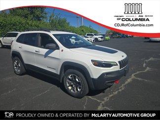 Used 2019 Jeep Cherokee Trailhawk w/ Comfort/Convenience Group image 1
