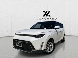 Used 2023 Kia Soul LX w/ LX Technology Package image 1
