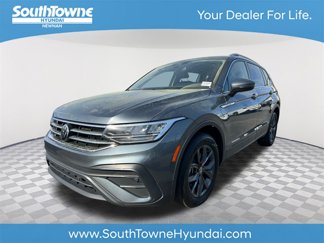 Used 2022 Volkswagen Tiguan SE image 1