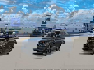 New 2025 Hyundai Venue SEL image 1