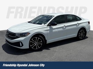 Used 2024 Volkswagen Jetta Sport image 1