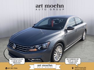 Used 2016 Volkswagen Passat 1.8T SE image 1