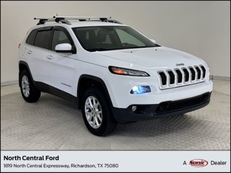 Used 2018 Jeep Cherokee Latitude Plus w/ Trailer Tow Group image 1