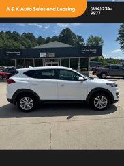 Used 2021 Hyundai Tucson SE image 1