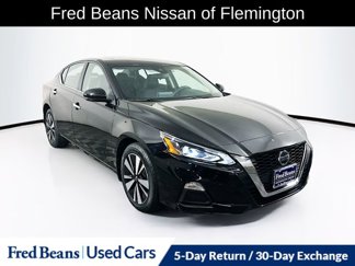 Certified 2022 Nissan Altima 2.5 SV image 1