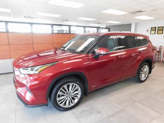 Used 2022 Toyota Highlander Platinum image 1