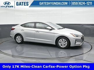 Used 2019 Hyundai Elantra SE image 1