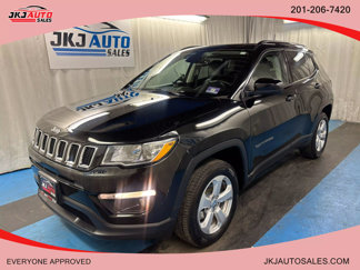 Used 2019 Jeep Compass Latitude w/ Popular Equipment Group image 1