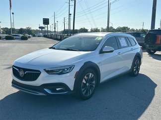 Used 2018 Buick Regal Essence w/ Driver Confidence Package #1 image 1