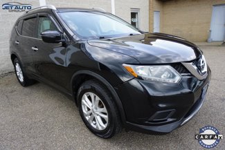 Used 2016 Nissan Rogue SV image 1