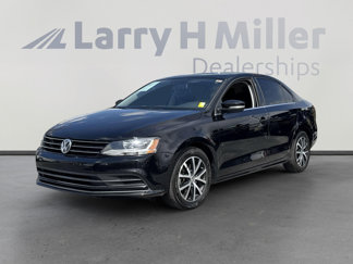 Used 2017 Volkswagen Jetta SE image 1